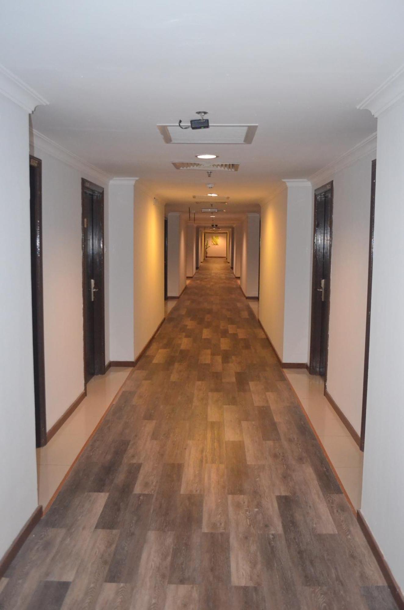 Td Plaza Hotel Kota Kinabalu Exterior photo